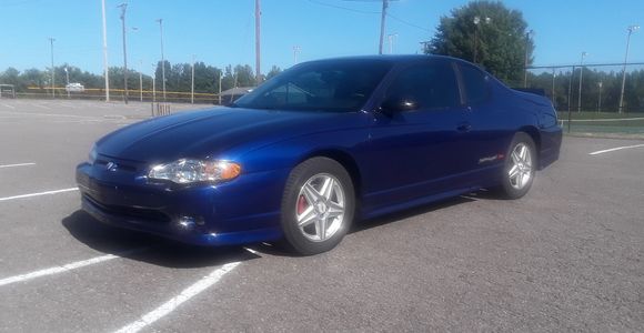 This car had a minor rust problem (I thought) on the fenderwell and front fender at the bottom. Pretty typical. Underneath is was pure cancer. 
