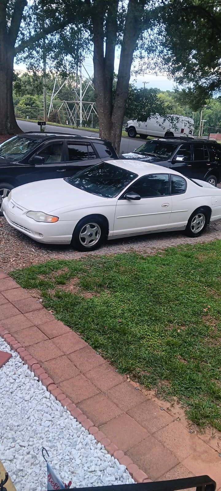 05 monte carlo , trying to think of some cool mods or anything