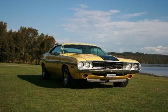 2 Dodge Challenger RT 1970 440 big block auto