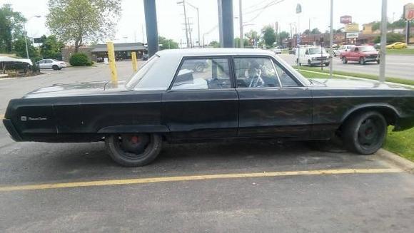 driver side leaf spring is broke but can still be driven