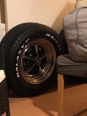 Magnum 500 wheels with Galaxy tyres.