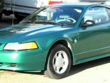 Green Mustang Front quarter sm