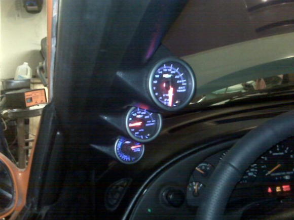 glow shift gauges they change 4 different colors