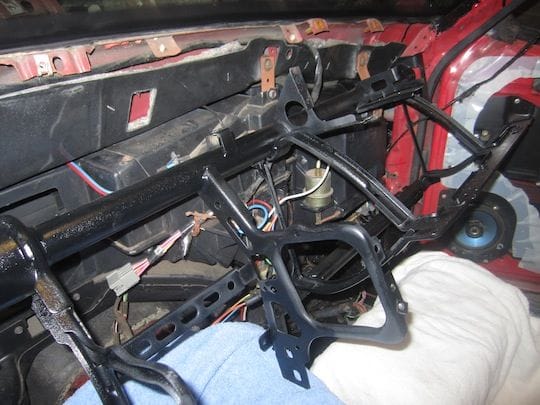 Closer up Side view of the 2005 Dash frame in a 1990 Mustang Convertible.