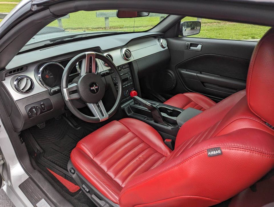 2006 Ford Mustang - 2006 Mustang GT Premium Convertible - 2 Owner - 27K Miles - Tasteful Mods - Used - VIN 1ZVHT85H965110206 - 27,400 Miles - 8 cyl - 2WD - Manual - Convertible - Silver - Newport News, VA 23602, United States