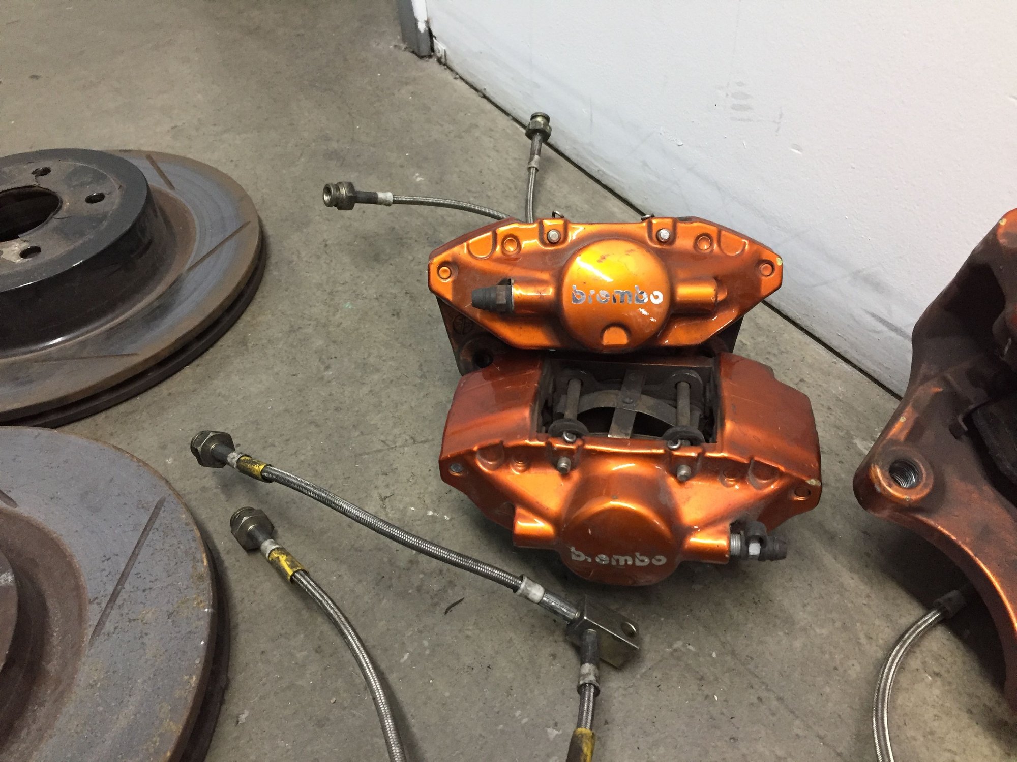 [FS] OEM Brembo Brakes w/ slotted rotors Nissan 350Z