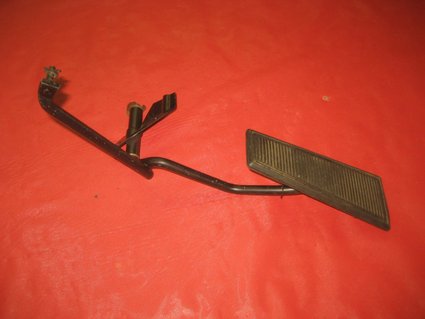 1966-67 Pontiac GTO Gas Pedal with Bracket