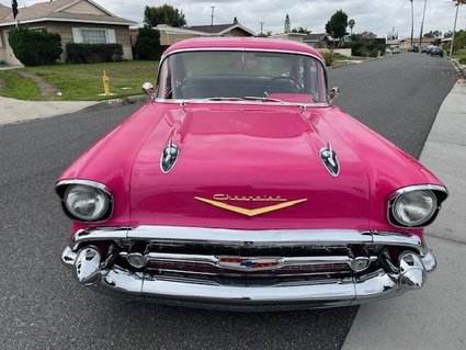 1957 Chevy Bel Air 500 Miles on Build 454 GM