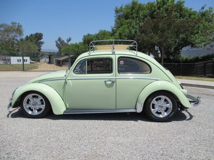 1961 VOLKSWAGEN BUG CALI STYLE