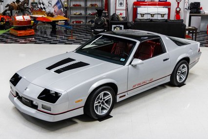 1985 Chevrolet Camaro IROC-Z w/ 9,387 Miles