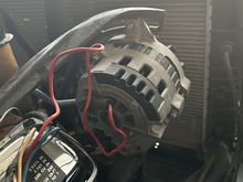 Only red wire to alternator