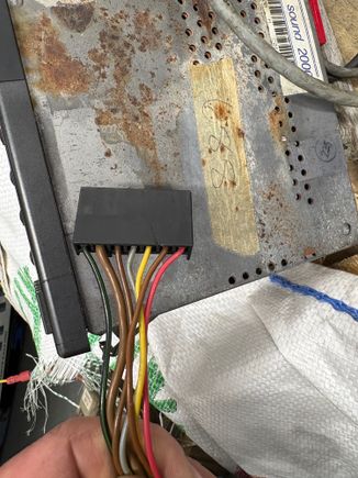 Plug to radio