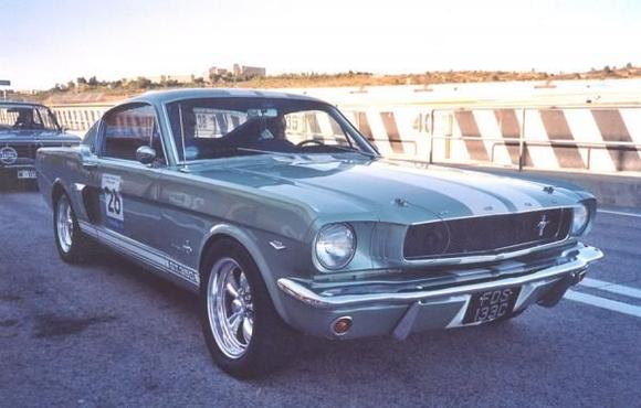 mustang at the track .. Cheste (Valencia)