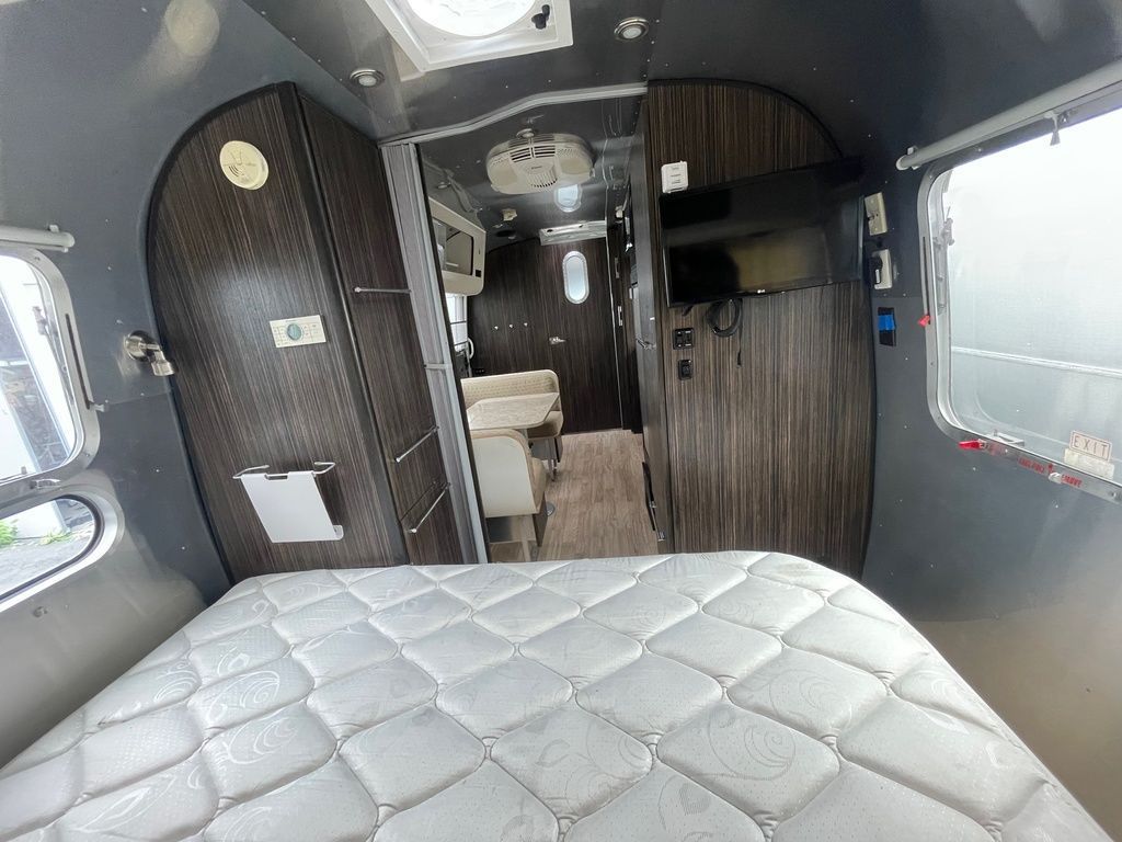 2015 Airstream international signature 23fb