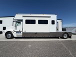 2010 Renegade 17' Toterhome Single Axle Side Entry 