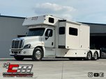 Used 2019 Renegade 17' Toterhome 