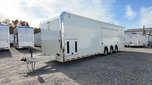 New 2025 32' Intech 102" Wide Body Full Access Door 