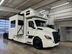 2025 JDCC 16' Toterhome TwinScrew