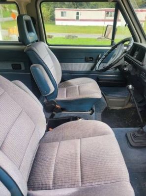 1985 Volkswagen Vanagon  for sale $8,995 