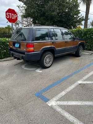 1993 Jeep Grand Wagoneer  for sale $35,995 