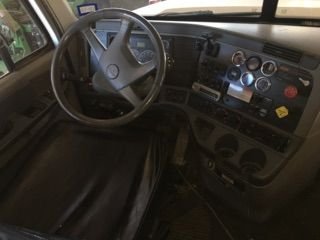 2003 freightliner Haulmark for Sale $80,000
