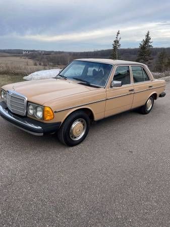 1978 Mercedes Benz 240D  for Sale $12,995 