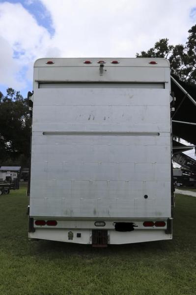 $5K OFF!!! 2007 United Specialties Motorgarage - TWIN SCREW