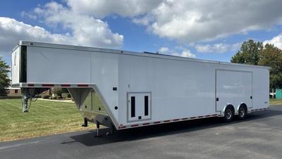 40' inTech Lite - Gen Box, Escape Door, Hydraulic Jack   for sale $44,799 