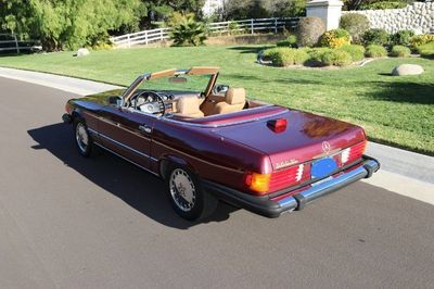 1986 Mercedes-Benz 560SL  for sale $25,895 