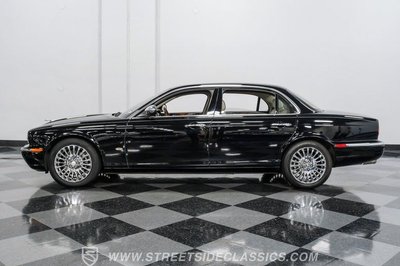 2007 Jaguar XJ  for sale $23,995 