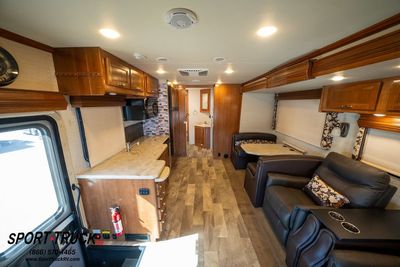 2018 Jayco Seneca 37HJ 