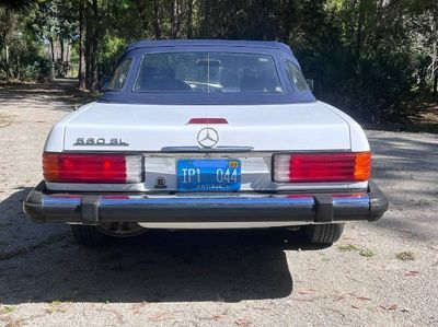 1988 Mercedes-Benz 560SL  for sale $35,995 