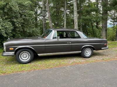 1969 Mercedes-Benz 280SE  for sale $72,495 