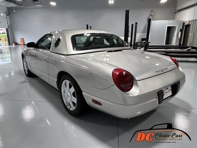 2004 Ford Thunderbird 