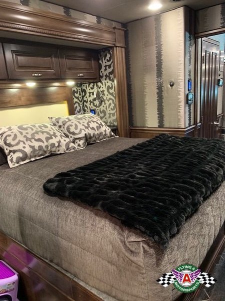 2014 Renegade IKON Motorhome