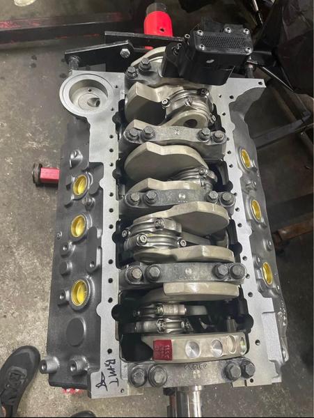 Brand new 583 bbc intake to pan  for Sale $17,000 