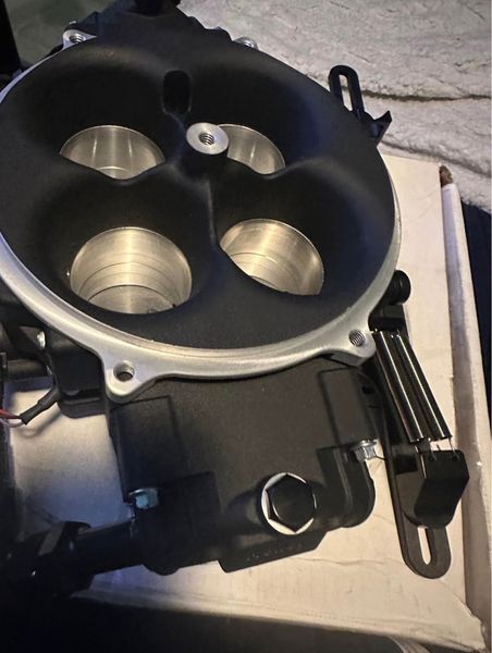 Holley Efi 4500 Sniper# 550-842 with fuel rail and throttle   for Sale $1,900 