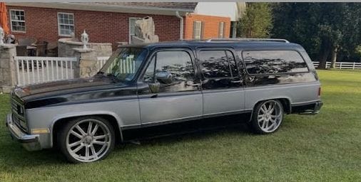 1990 Chevrolet Suburban  for Sale $21,995 