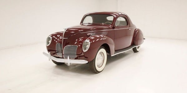 1938 Lincoln Zephyr Coupe