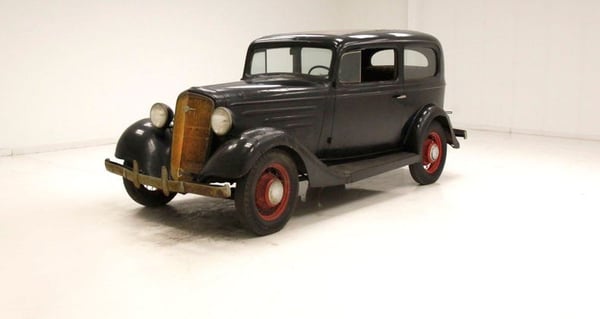 1934 Chevrolet Standard 2 Door Sedan