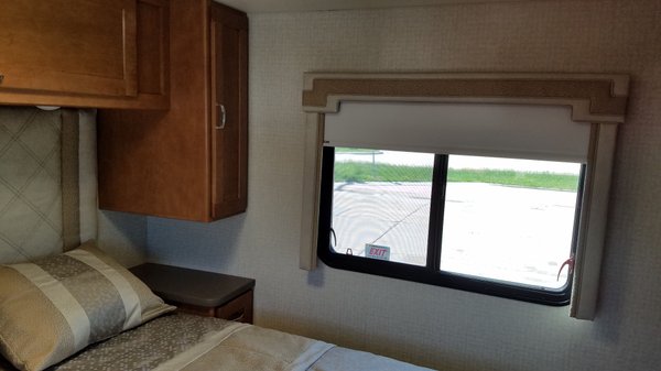 2017 Winnebago Spirit - Only 4k Miles