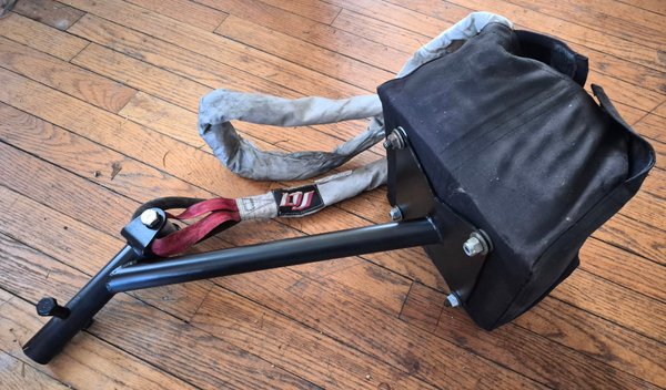 Parachute ,Wheelie Bars, Anti Roll 