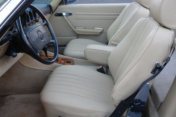 1988 Mercedes-Benz 560 Series for Sale $0