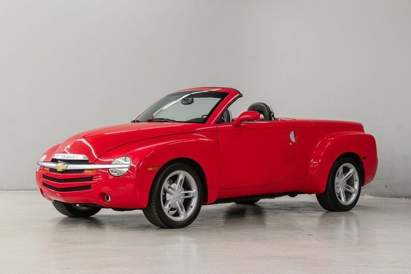 2004 Chevrolet SSR LS  for Sale $26,995 