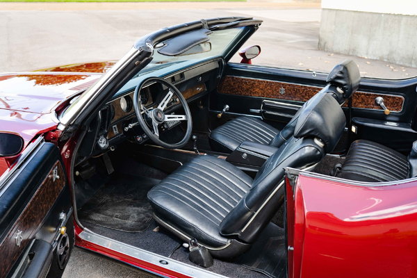 1970 Oldsmobile Cutlass SX  for Sale $49,000 