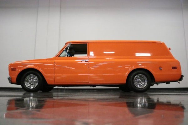 1968 Chevrolet Suburban for Sale $27,995