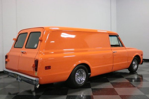 1968 Chevrolet Suburban for Sale $27,995