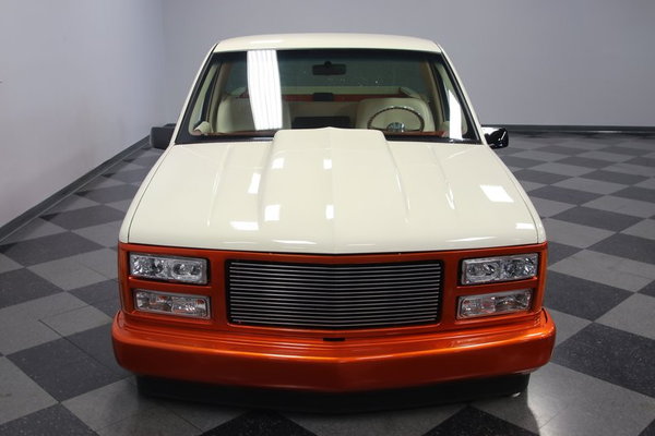 1988 Chevrolet Silverado 1500 LS1 Restomod Show Truck  for Sale $43,995 