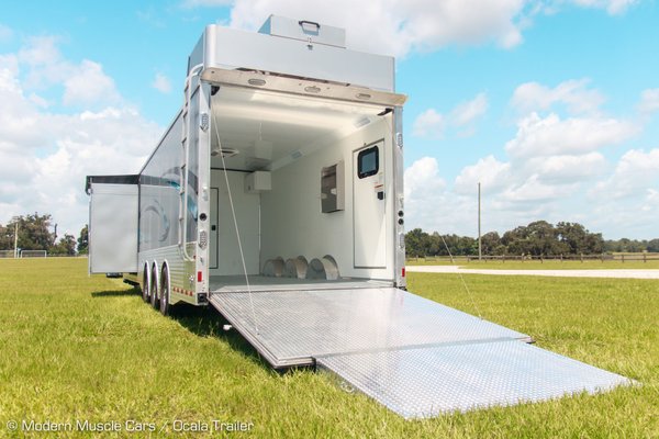 2019 Sundowner 2486SGM - 44' Toy Hauler for Sale $76,900
