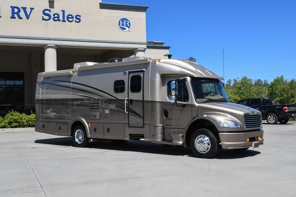 2013 Dynamax Dynaquest 300ST Double Slide-Out Motorhome 